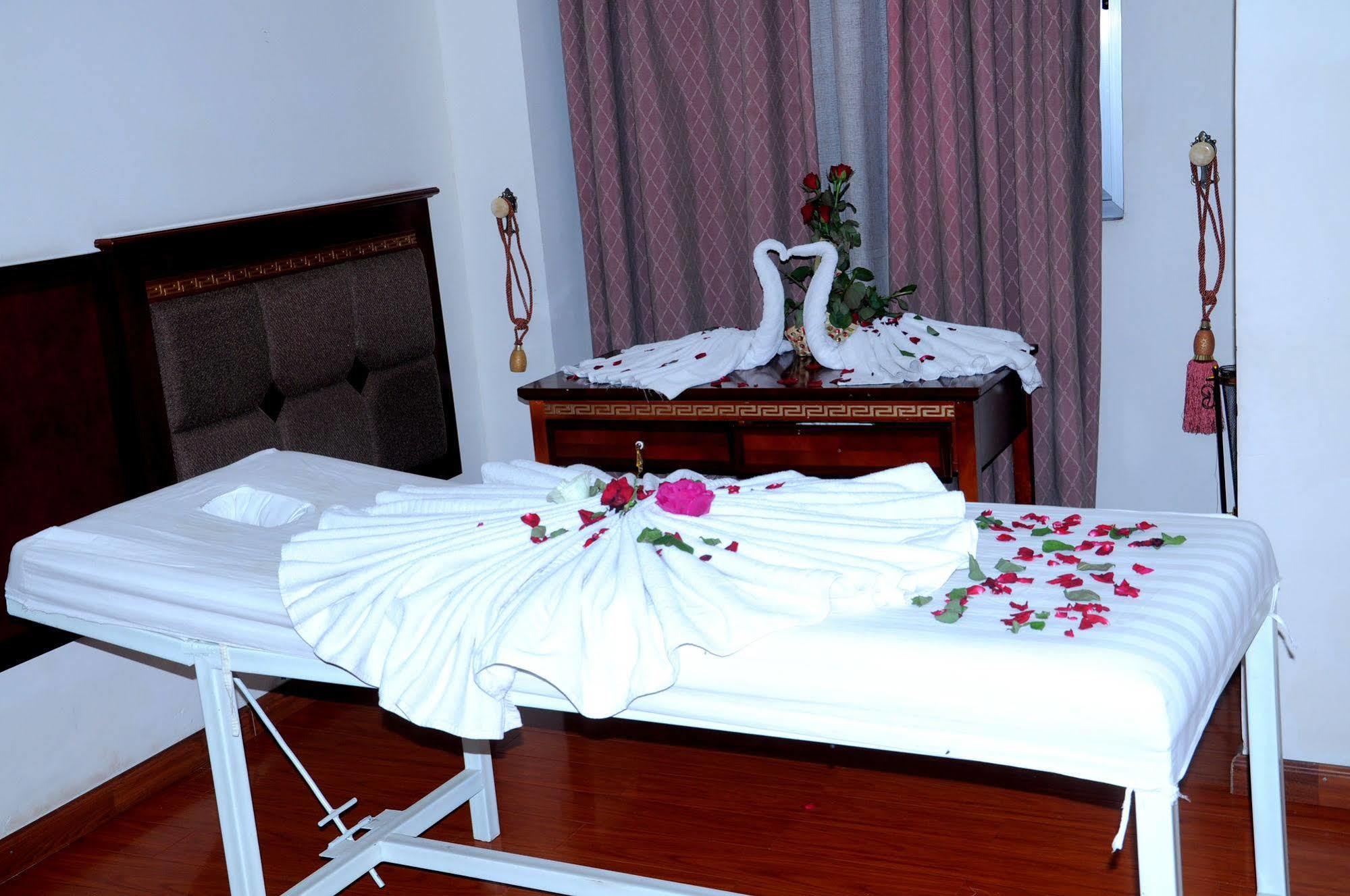 Addis Amba Hotel Bahir Dar Exterior foto